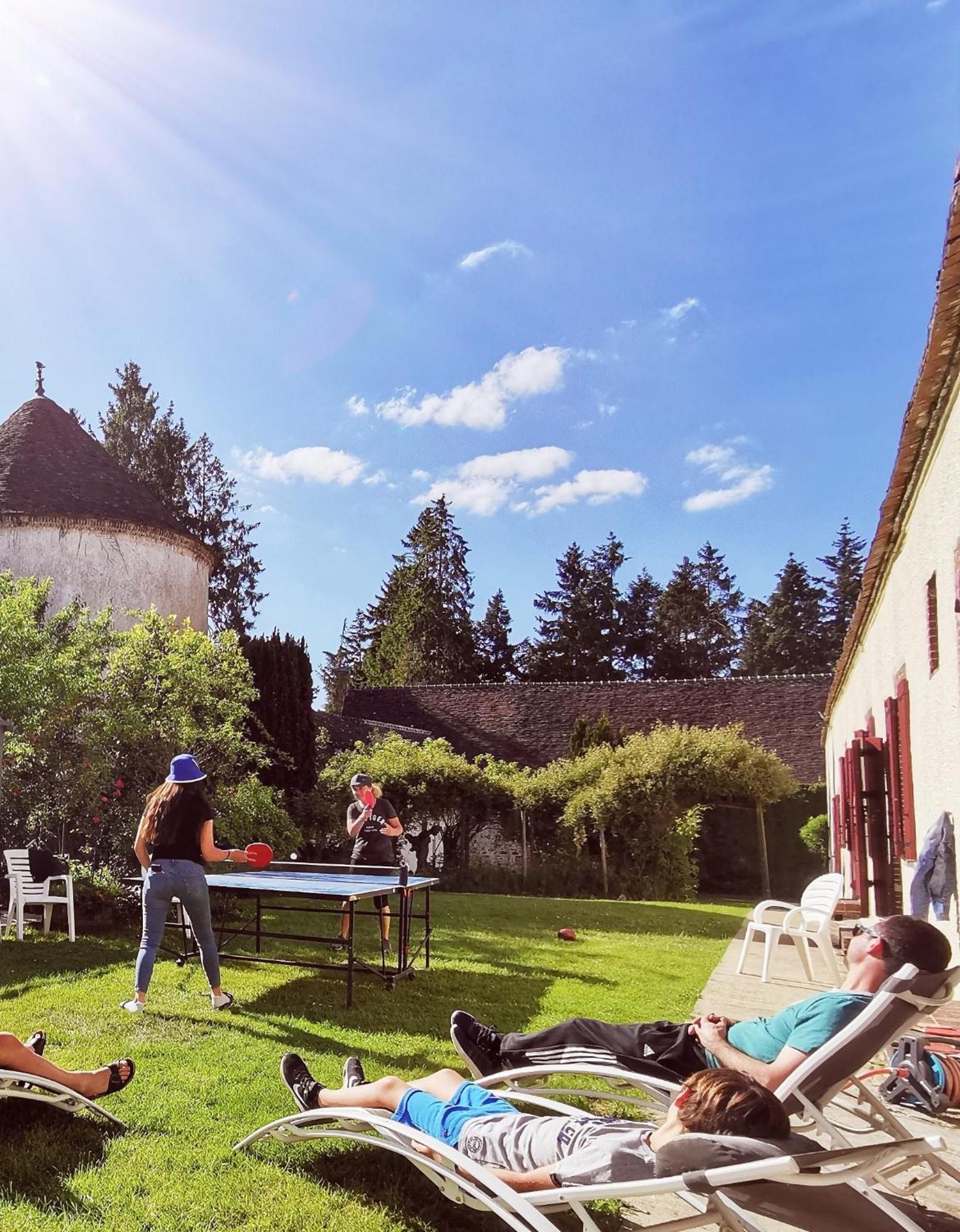 Domaine De Tardais, Ideal Famille Avec Piscine Et Nombreux Loisirs Senonches Exterior photo